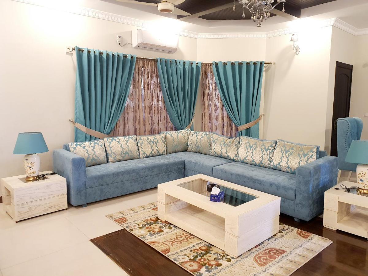 Royal Villa F-10/2 Islamabad Ngoại thất bức ảnh