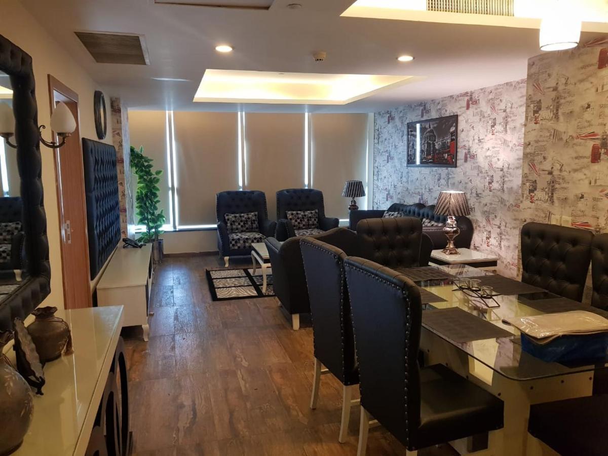 Royal Villa F-10/2 Islamabad Ngoại thất bức ảnh