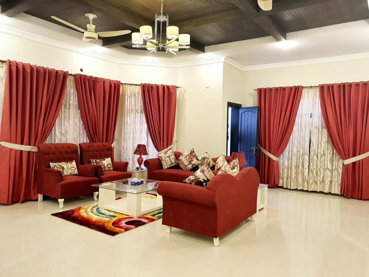 Royal Villa F-10/2 Islamabad Ngoại thất bức ảnh