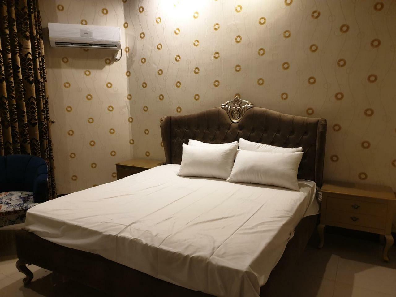 Royal Villa F-10/2 Islamabad Ngoại thất bức ảnh